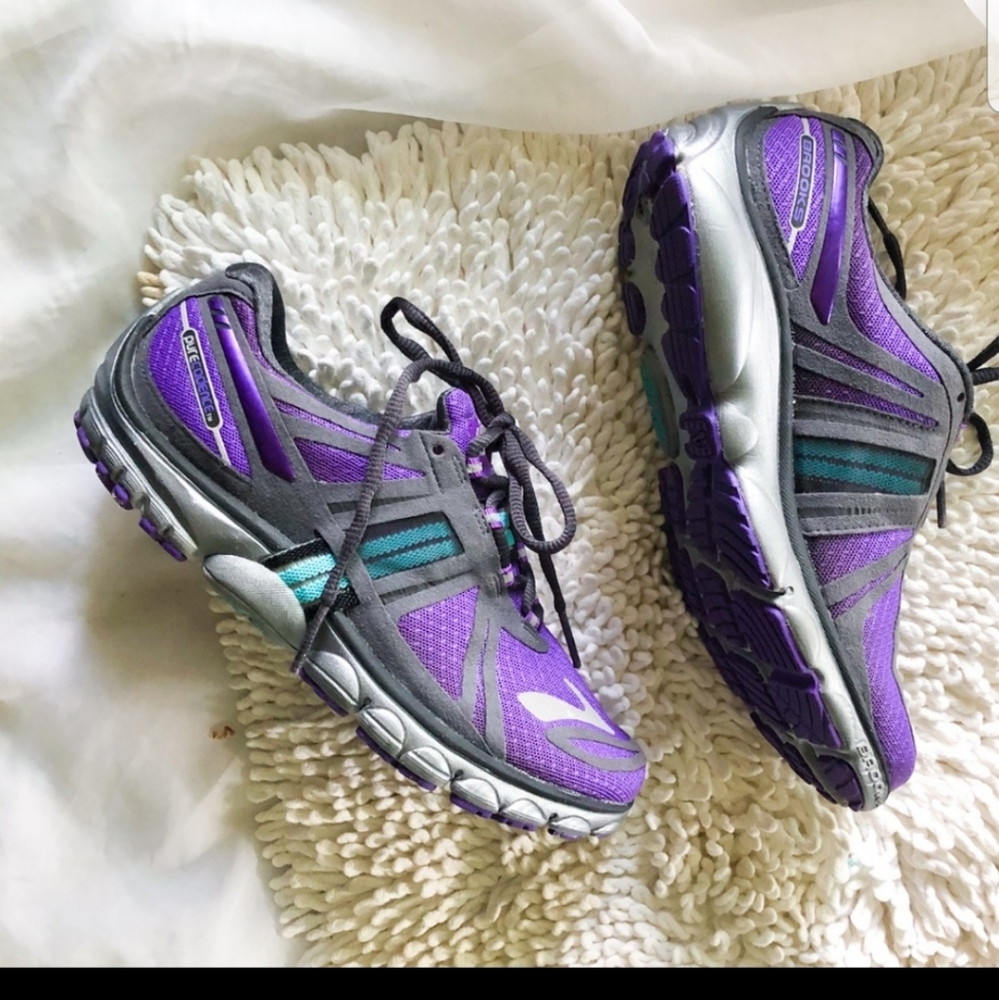 BROOKS PureCadence 2 running shoes size 7